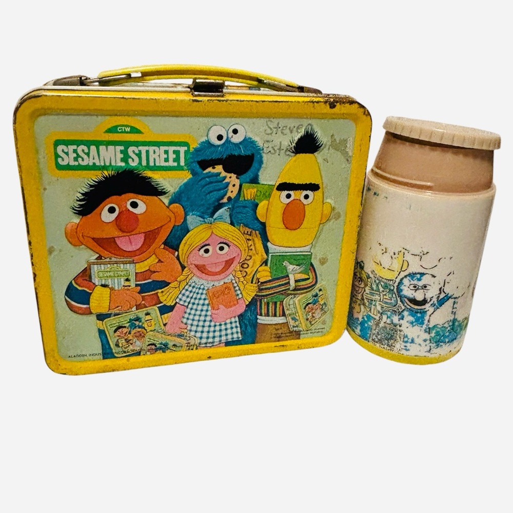 Sesame Street Lunchbox Thermos 1971 Aladdin Metal Tin VTG Bert Ernie Cookie Mons